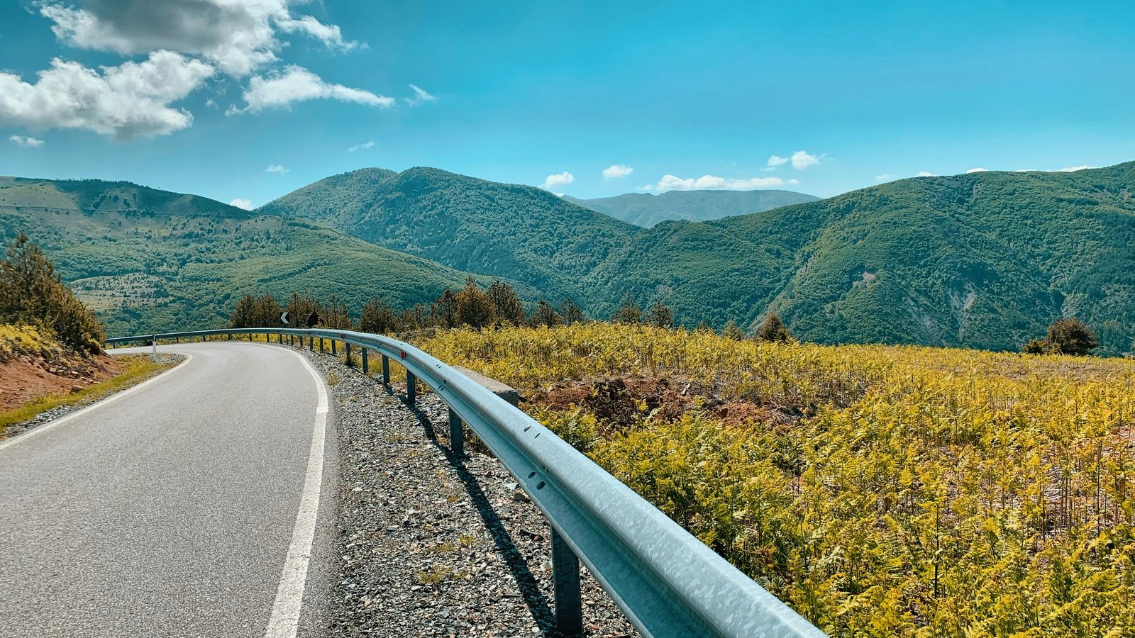 Route panoramique et paysages naturels de la Riviera albanaise